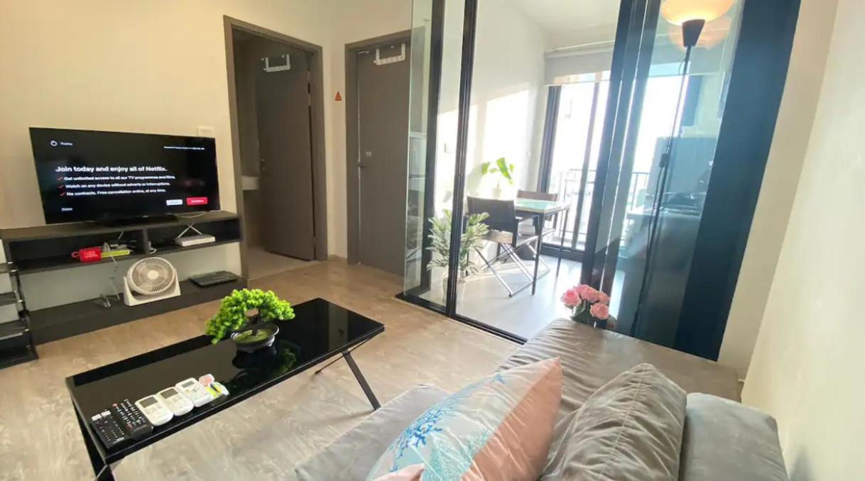The Base Central Pattaya Quiet King-Bed With Infinity Pool & Free Netflix! Экстерьер фото