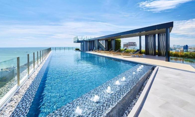 The Base Central Pattaya Quiet King-Bed With Infinity Pool & Free Netflix! Экстерьер фото